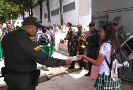 170 policías vigilarán el regreso al colegio y escuelas de Medellín