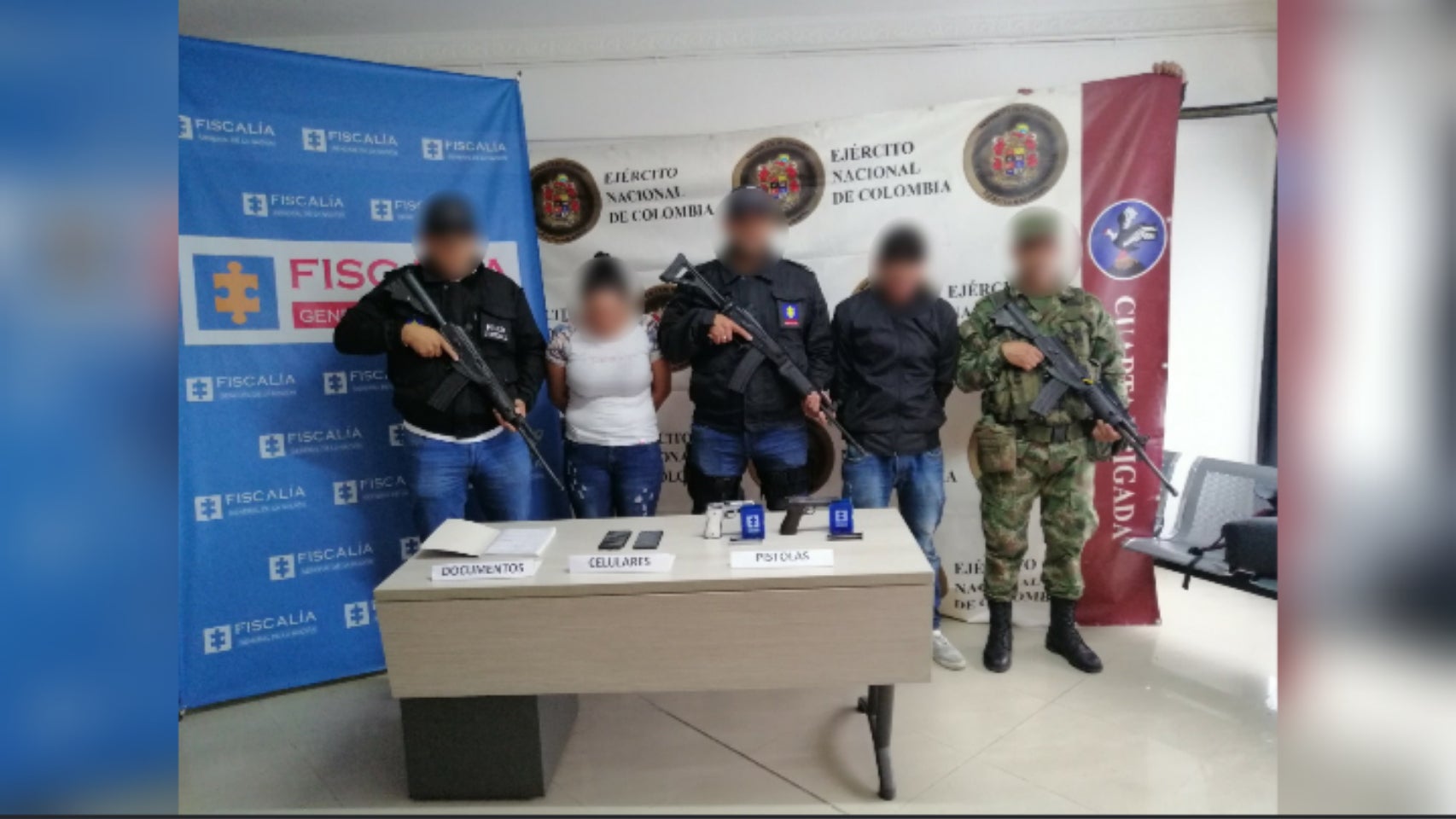 Esta mujer es investigada por narcotráfico, extorsiones y de ordenar homicidios dentro y fuera del Clan de Golfo.