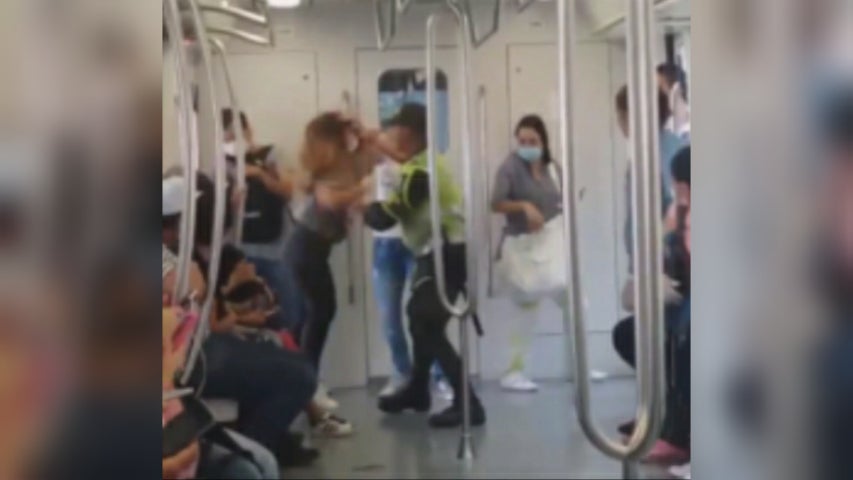 En plena cuarentena tres mujeres protagonizaron una pelea en el Metro