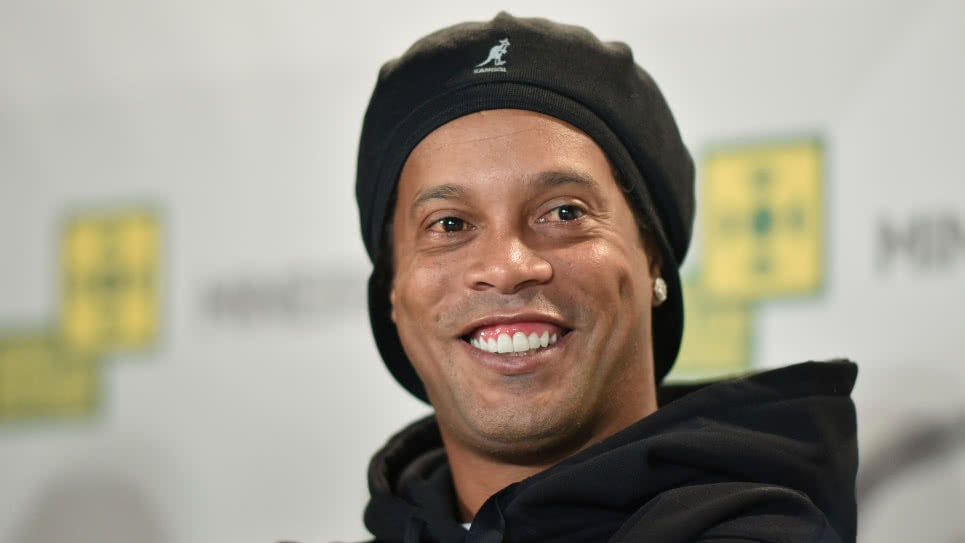 Fiscalía de Paraguay ordenó arresto de Ronaldinho por documentación falsa