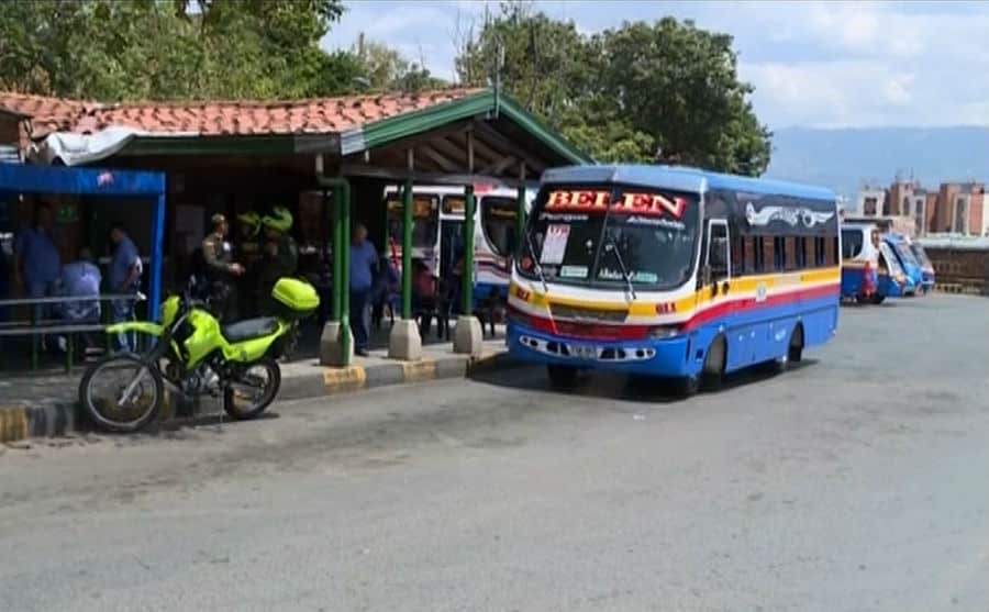 Combos criminales de Medellín estarían robando viviendas, por el descalabro de los negocios ilegales