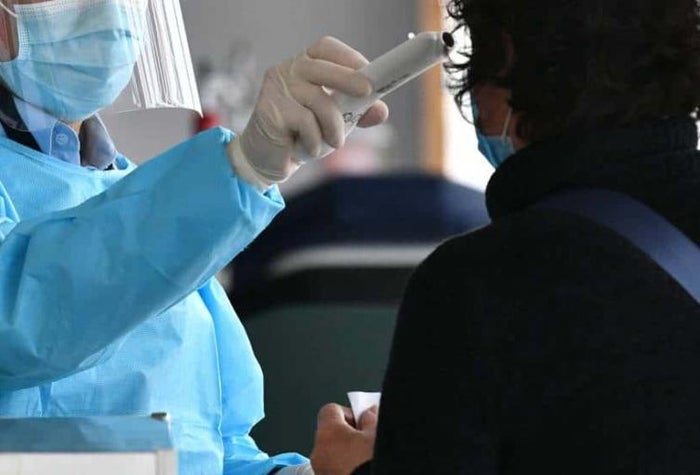 En el país la cifra asciende a 2979 casos de Covid-19