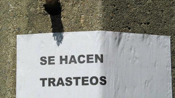 Con un plantón en Medellín, trabajadores de trasteos le pidieron al presidente Duque que les permita ganarse el sustento