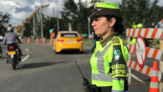 75 conductores que pretendían salir de paseo en el puente festivo fueron sancionados en Antioquia