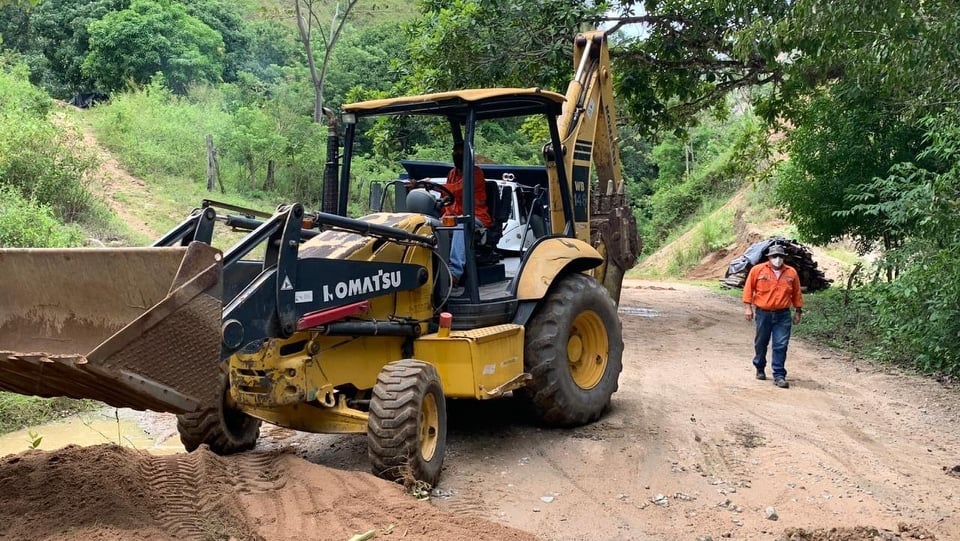 Varios derrumbes se registraron en las últimas horas en la vía que comunica estos dos municipios