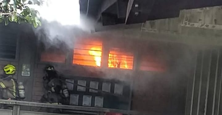 Investigan las causas de un incendio en uno de los laboratorios de genética de la Universidad de Antioquia