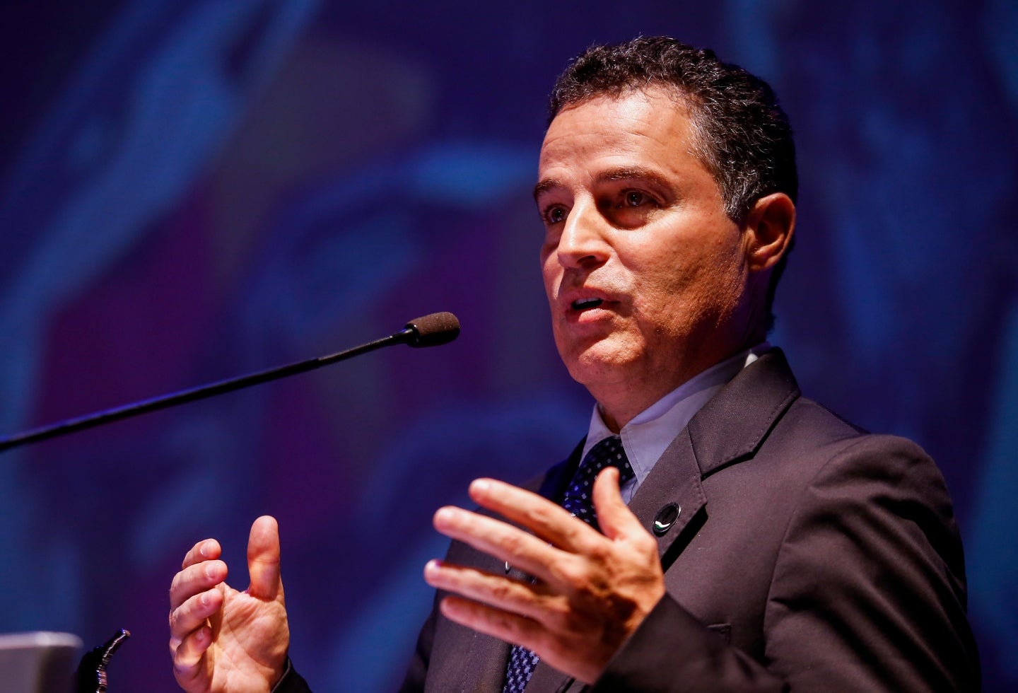 Aníbal Gaviria recibió con "estupor" la decisión de la Corte de mantenerlo preso