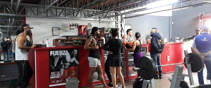 Sellan gimnasio en Bello por violar la cuarentena