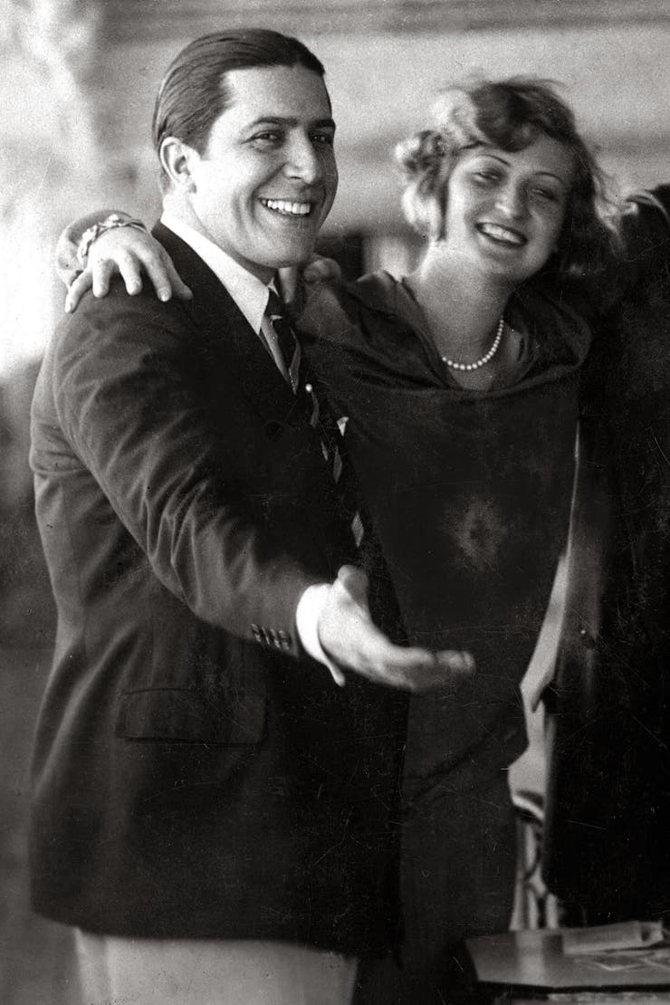 Carlos Gardel y su amiga Marguerite Vignou