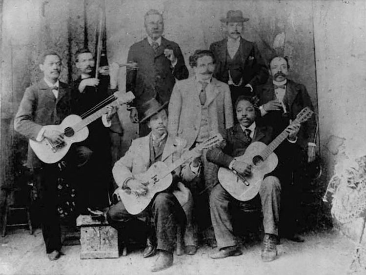 Carlos Gardel en 1905