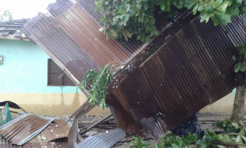 Se mantiene la alerta roja en ríos y quebradas por posibles crecientes súbitas.