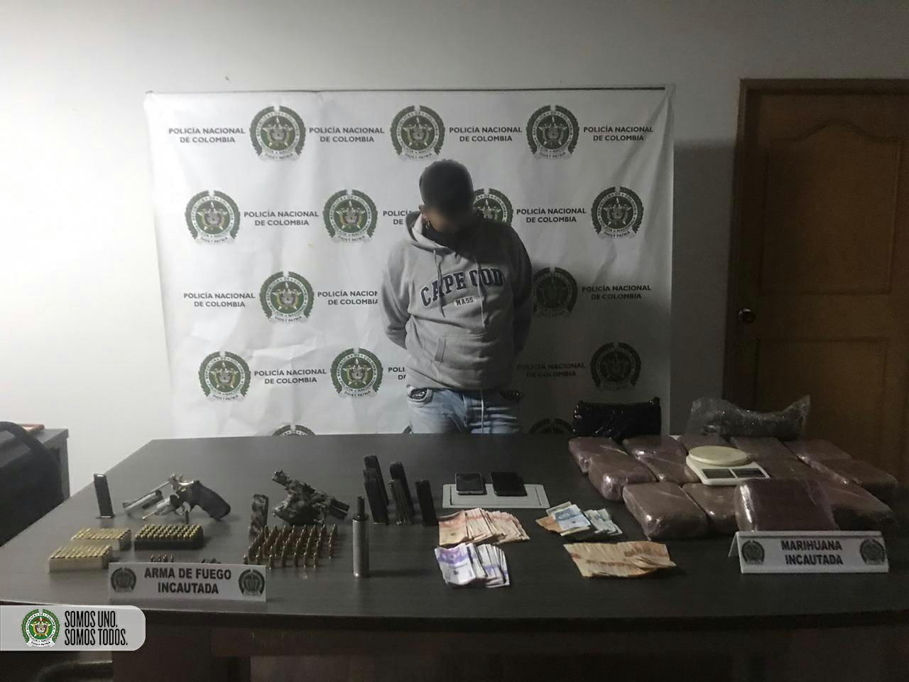 Alias Mofle intentó sobornar a la Policía de Medellín para evitar su captura con dos armas de fuego