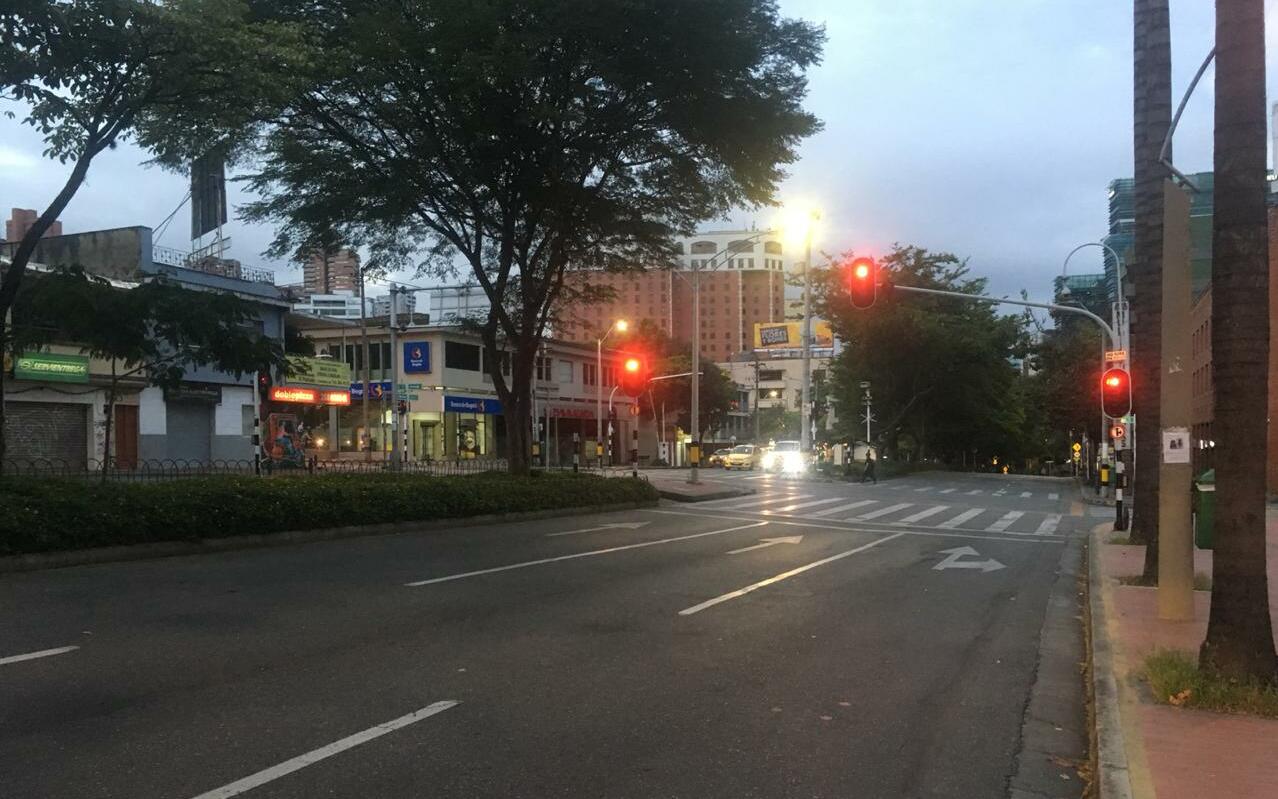 Referencia cuarentena en Medellín.