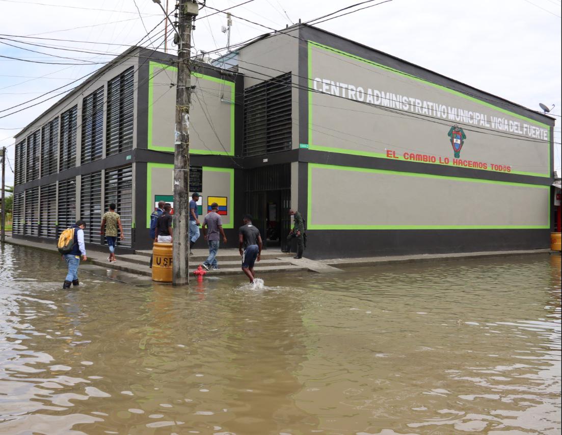 Las familias damnificadas piden ayudas humanitarias.