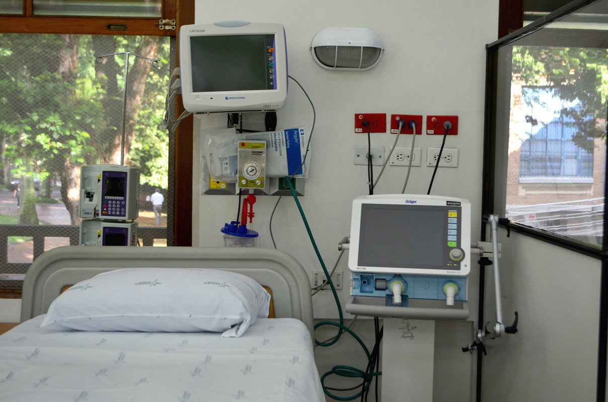 Así son las camillas instaladas en el Hospital San Vicente Fundación de Medellín.