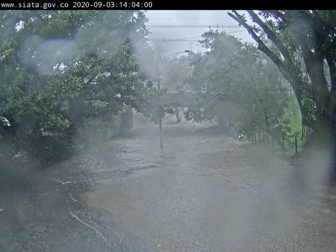 Durante las precipitaciones no se presentaron personas lesionadas.