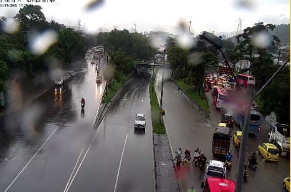Inundación en el deprimido de la Terminal del Norte