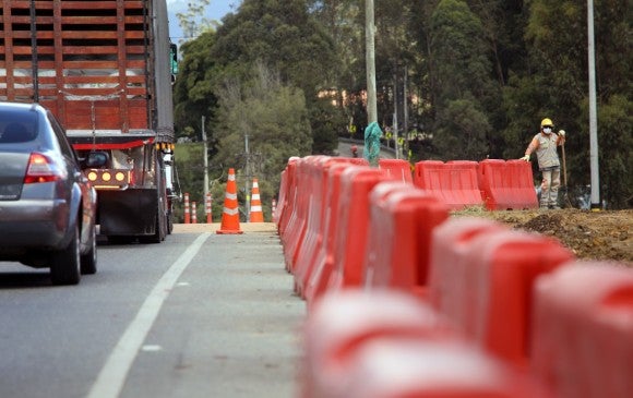 Los motivos, avances en obras de mejoramiento en este sector del Oriente antioqueño. Se recomienda tomar vías alternas.