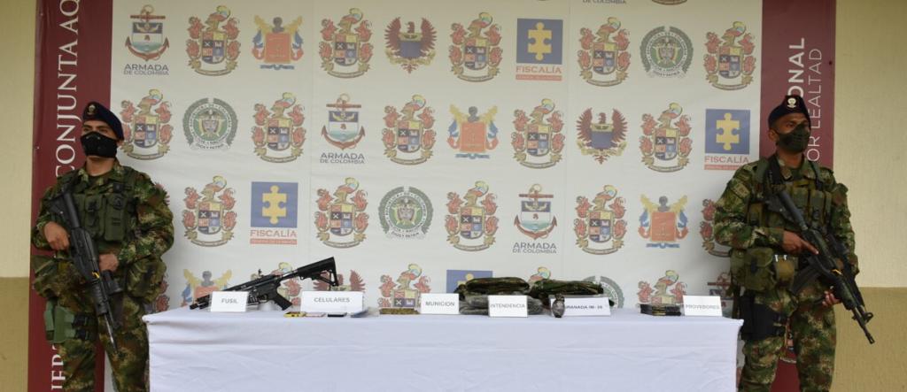 En este operativo fue abatido un presunto integrante de este grupo al margen de la ley.