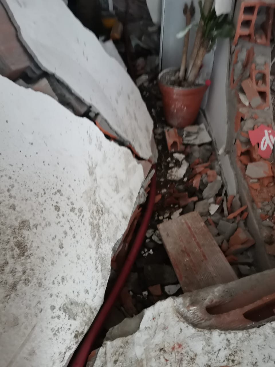 Explosión en el centro de Medellín dejó cuatro personas lesionadas