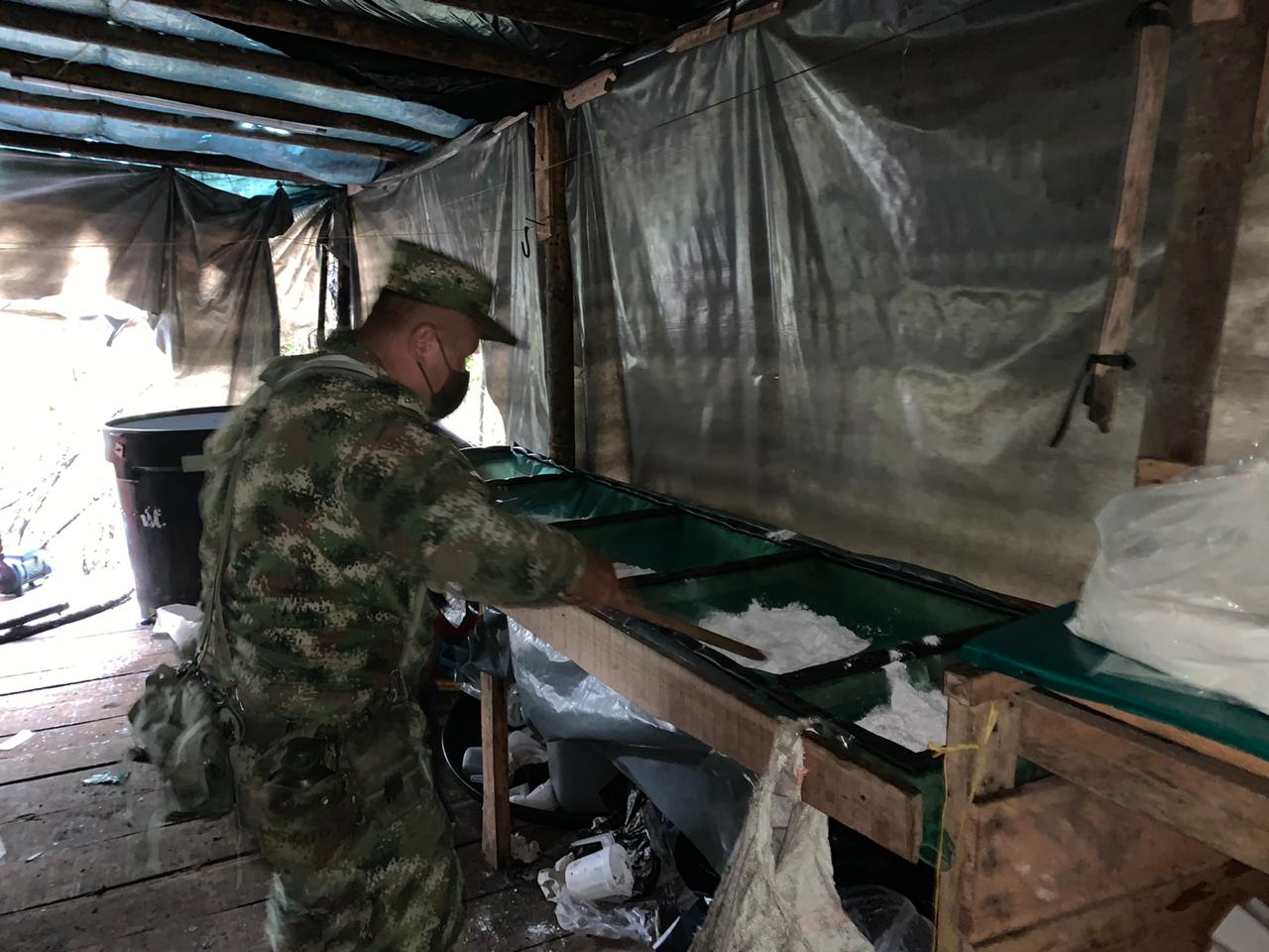 Este complejo de estupefacientes pertenecería al grupo criminal de Los Chatas.