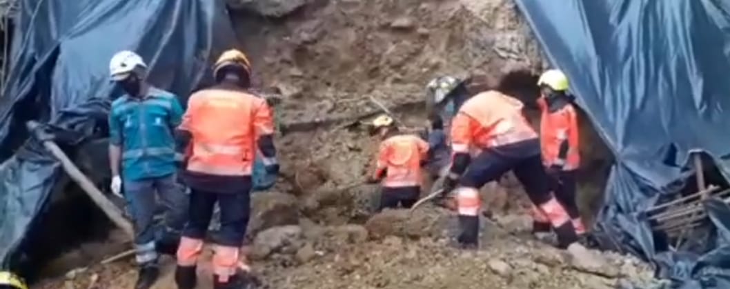 Atrapado en un deslizamiento de tierra murió trabajador de la construcción en Medellín