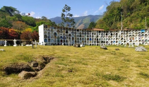 Hasta ahora, 54 cuerpos han sido exhumados por la JEP en el cementerio Las Mercedes en Dabeiba.
