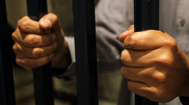 Esta persona sería un presunto integrante de la organización criminal La Silla, informaron las autoridades.