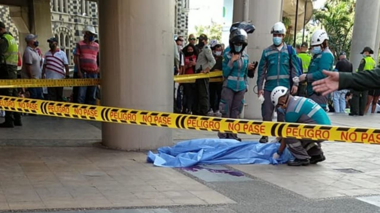 La primera hipótesis que contemplan las autoridades, es que dicha caída sería accidental.