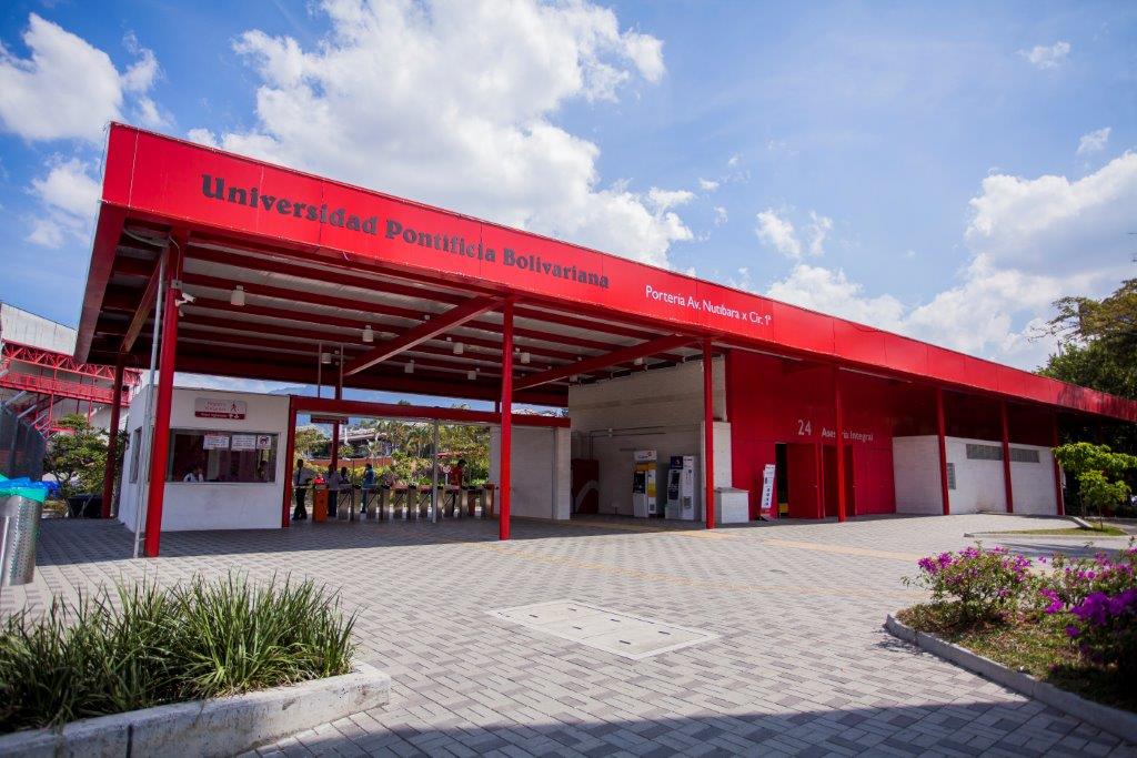 La UPB será una de las universidades que retomará las clases presenciales en Medellín.