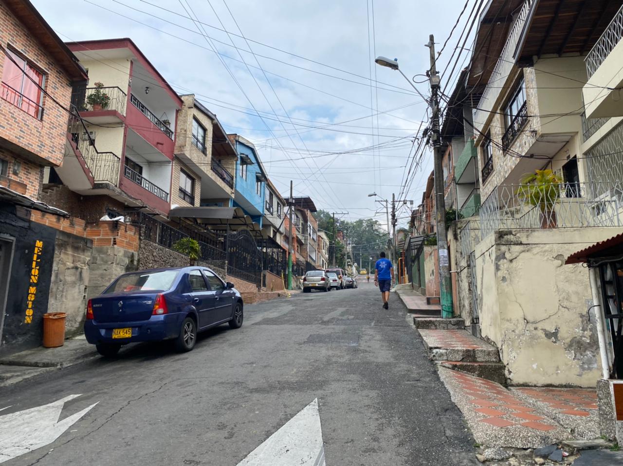 Mataron al ocupante de un vehículo en el barrio El Pedregal de Medellín