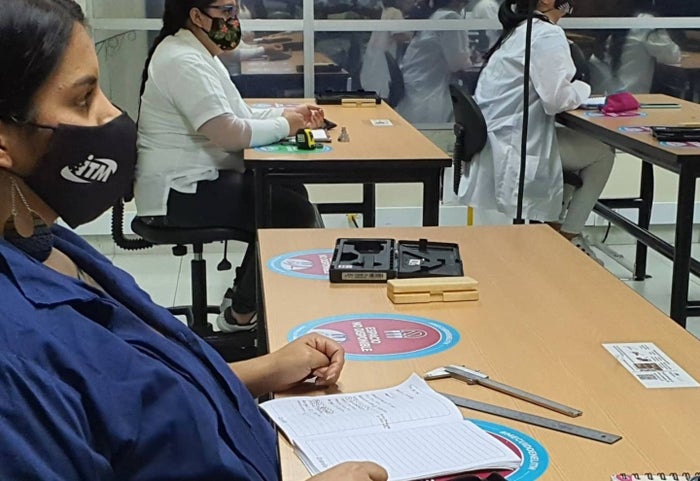 Referencia estudiantes del Instituto Tecnológico Metropolitana de Medellín (ITM).