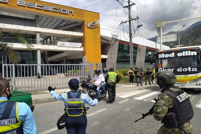 Controles al ingreso de Girardota, Antioquia.
