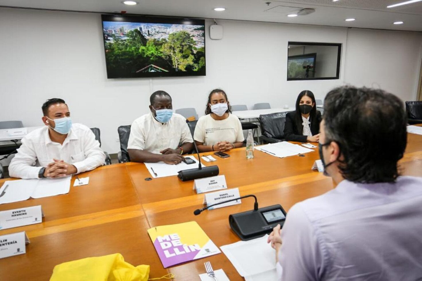 Director Ejecutivo de Centro Unesco para la Paz, Guy Djoken, en Medellín.