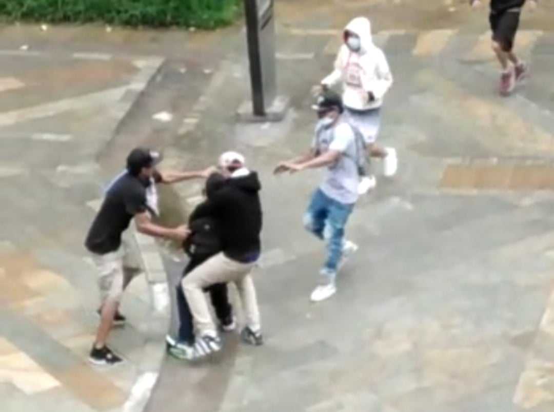 Tenebrosa modalidad de hurto se tomó los parques del centro de Medellín