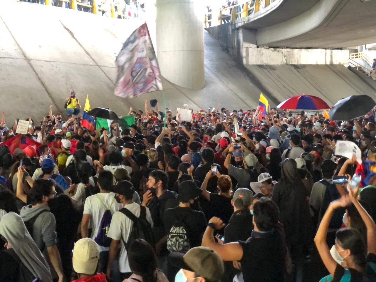 Referencia marchas en Medellín.