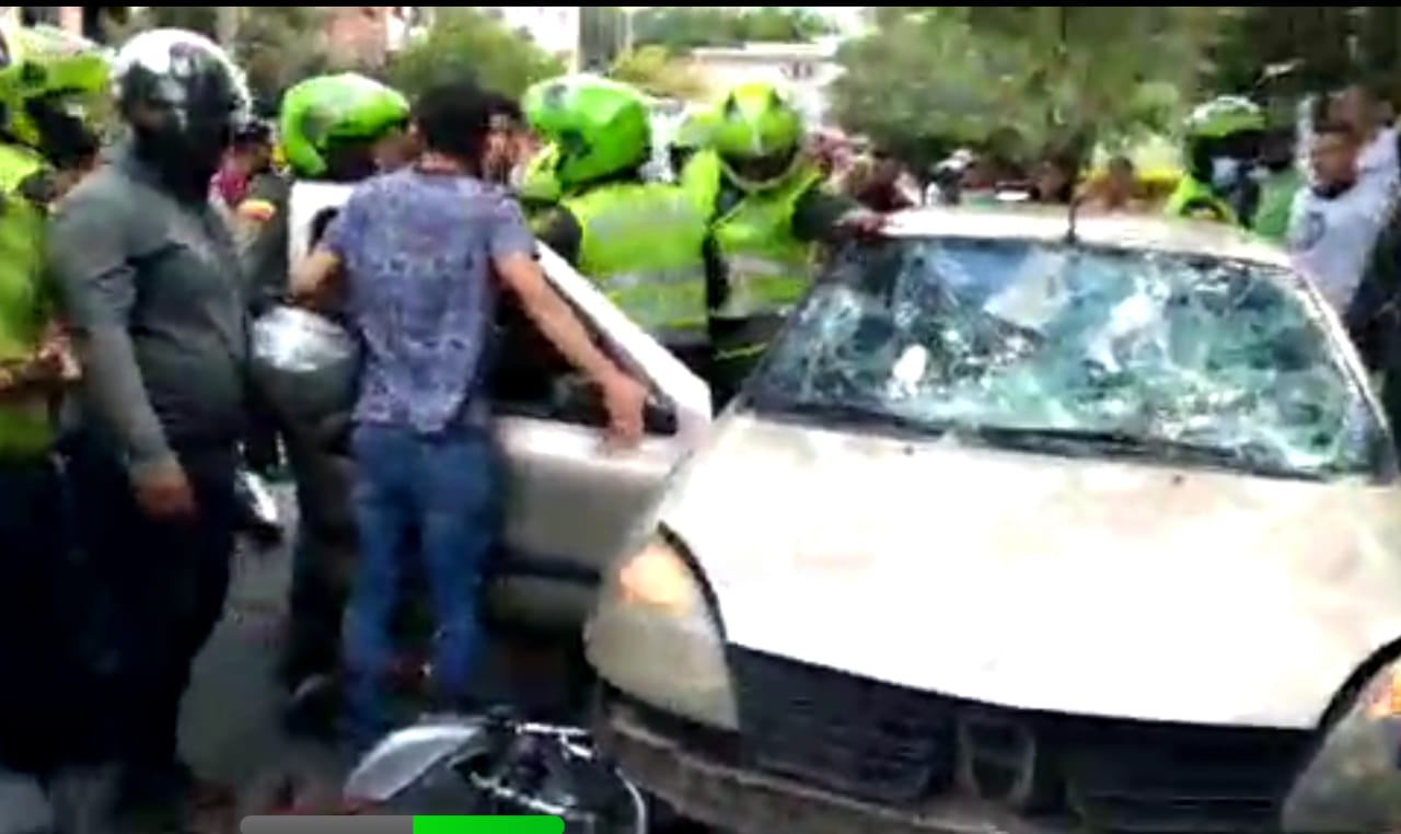 [Video] Supuesto ladrón es perseguido por la comunidad en el occidente de Medellín