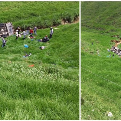 Doce personas lesionadas dejó el volcamiento de un bus en Antioquia
