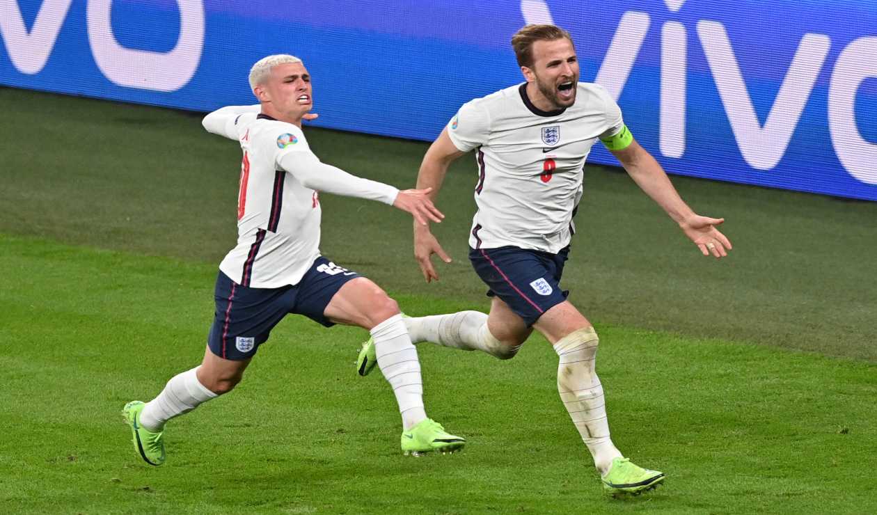 Harry Kane marcó en el triunfo de Inglaterra sobre Dinamarca
