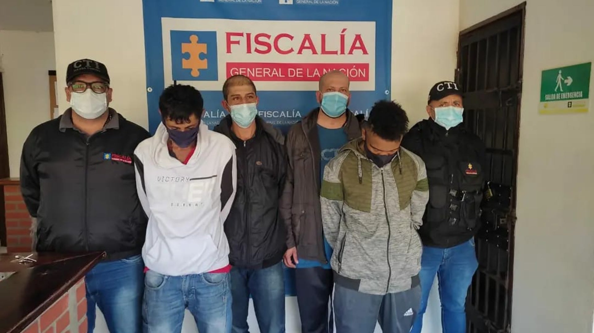 Entre los capturados se encuentran alias “Bola 8”, señalado sicario de esta estructura, informaron las autoridades.