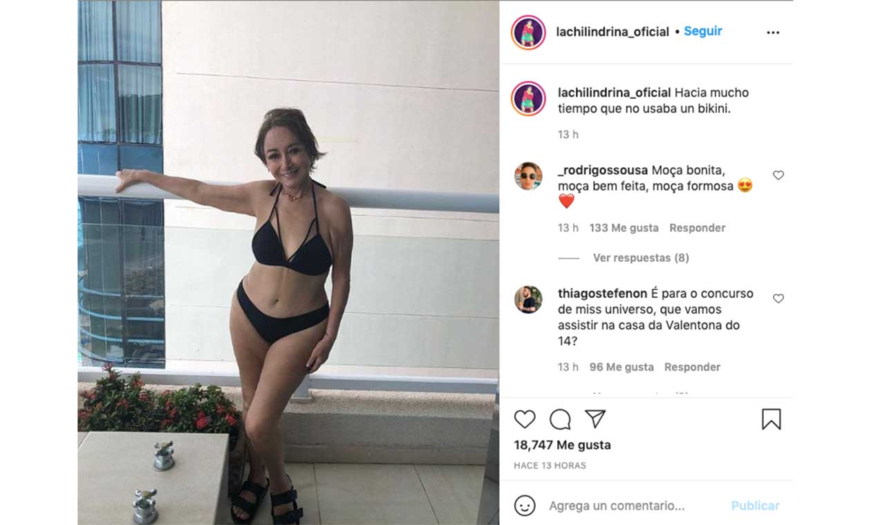 María Antonieta de las Nieves en Bikini