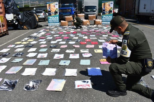 En el centro de la capital antioqueña, fue hallada una bodega donde fabricaban calzado ilegal.