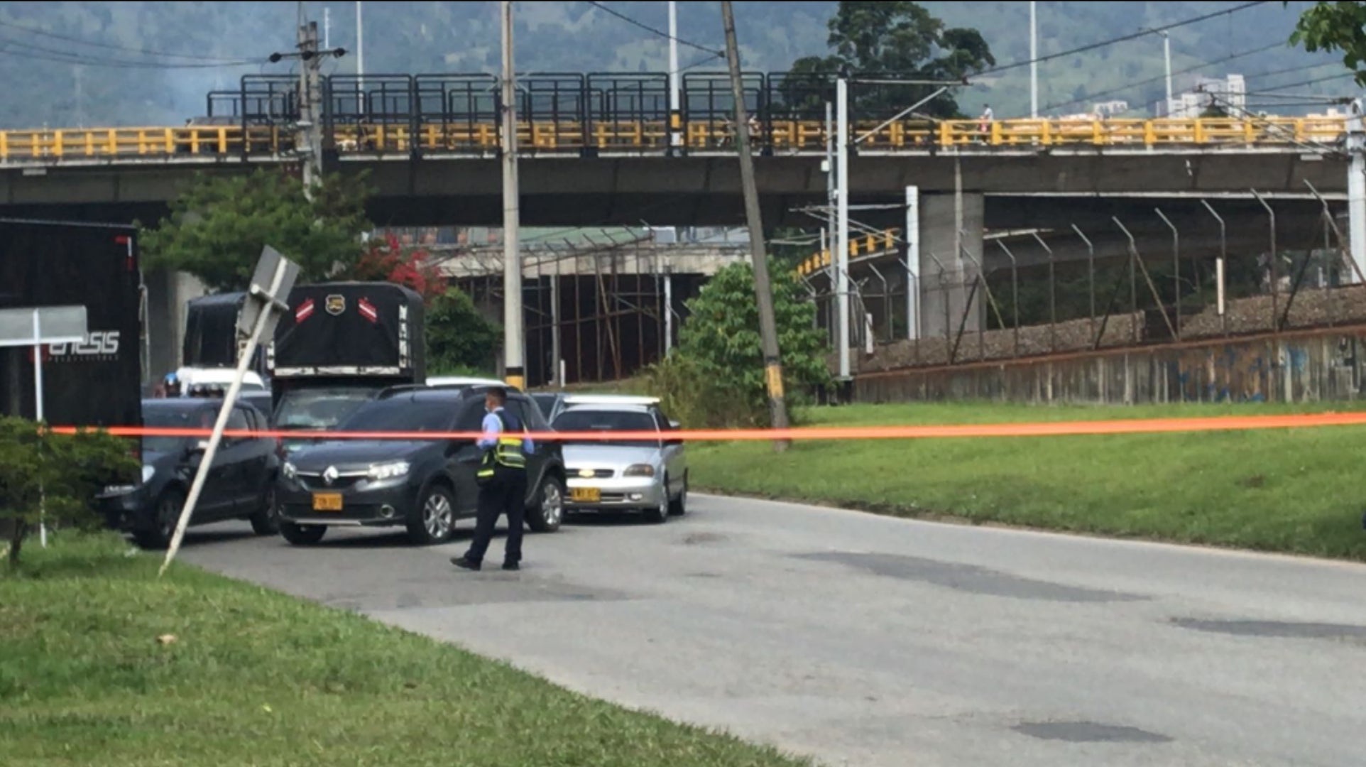 El presunto autor de este incidente vial se fugó y es buscado por las autoridades.