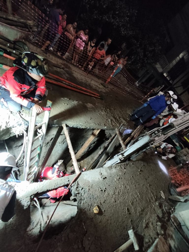 Rescate obrero en Bello