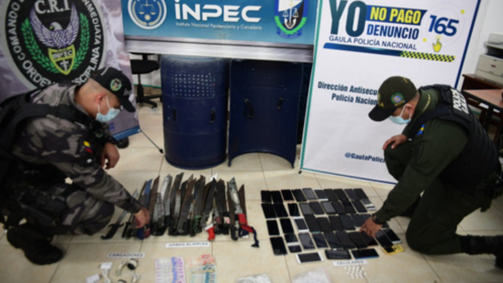 En este centro penitenciario fueron incautados celulares, drogas y dinero en efectivo.