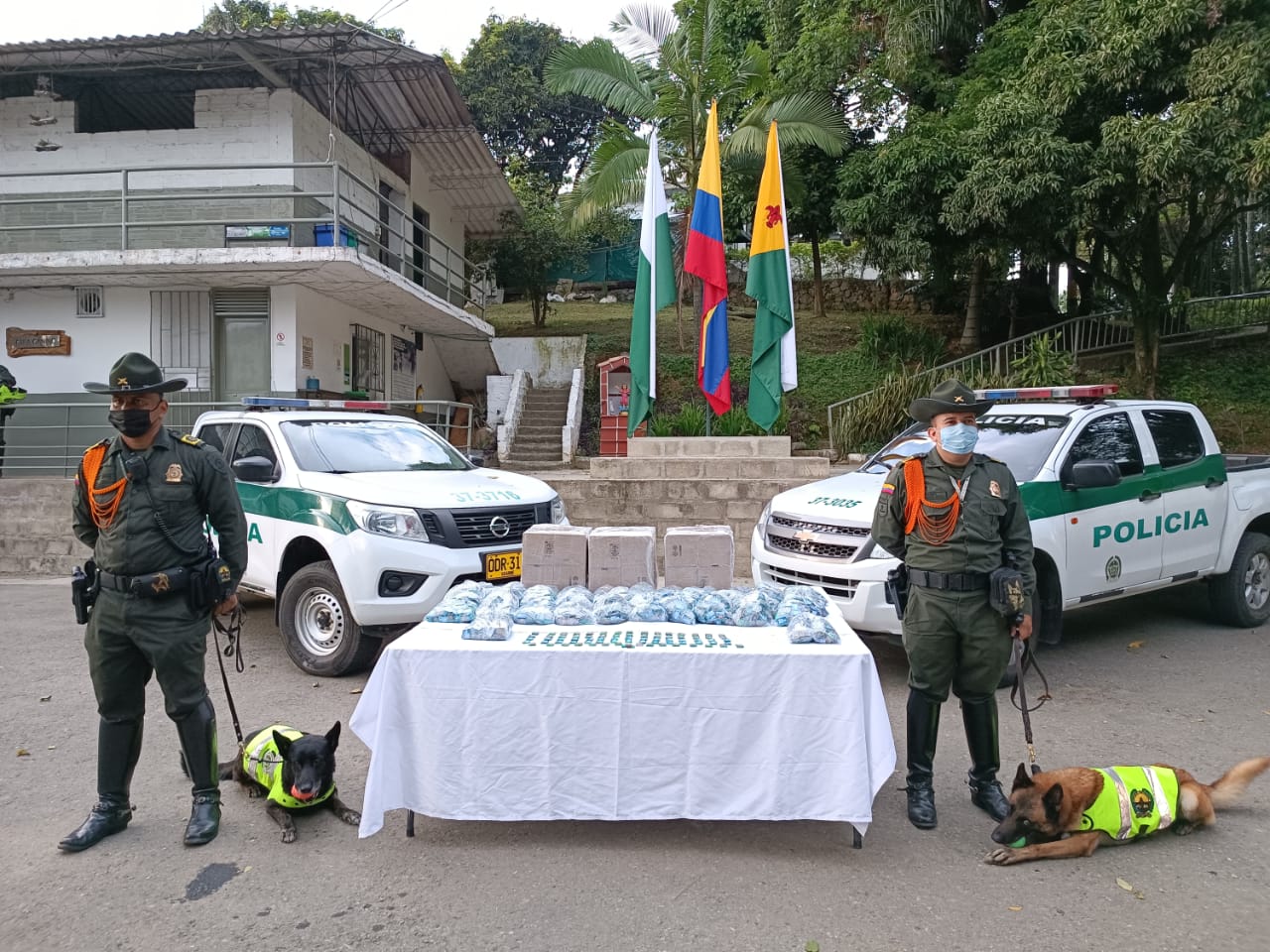 La droga tenía como destino ser vendida en los alrededores de los colegios de la capital antioqueña.