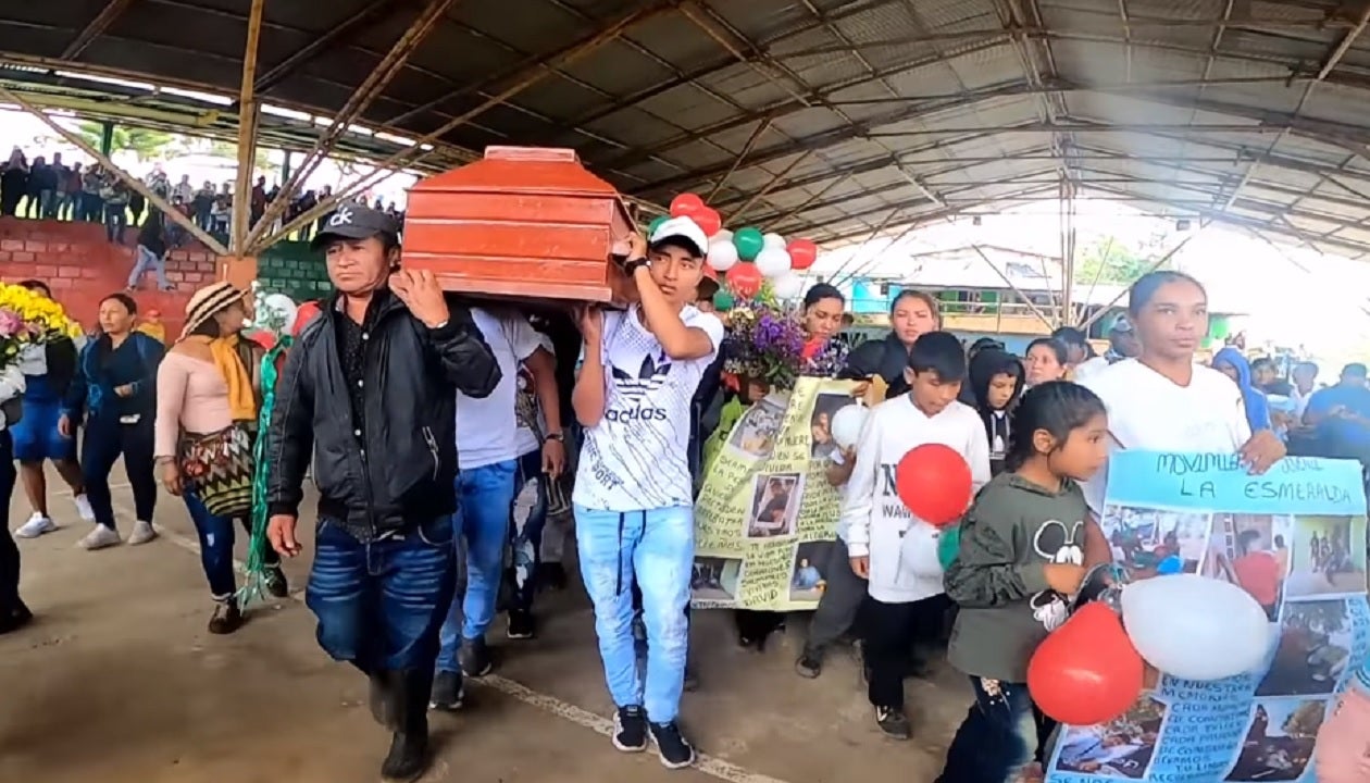 Sepelio del niño indígena- Fotografía tomada de Tejido de Comunicación Pueblo Nasa norte del Cauca