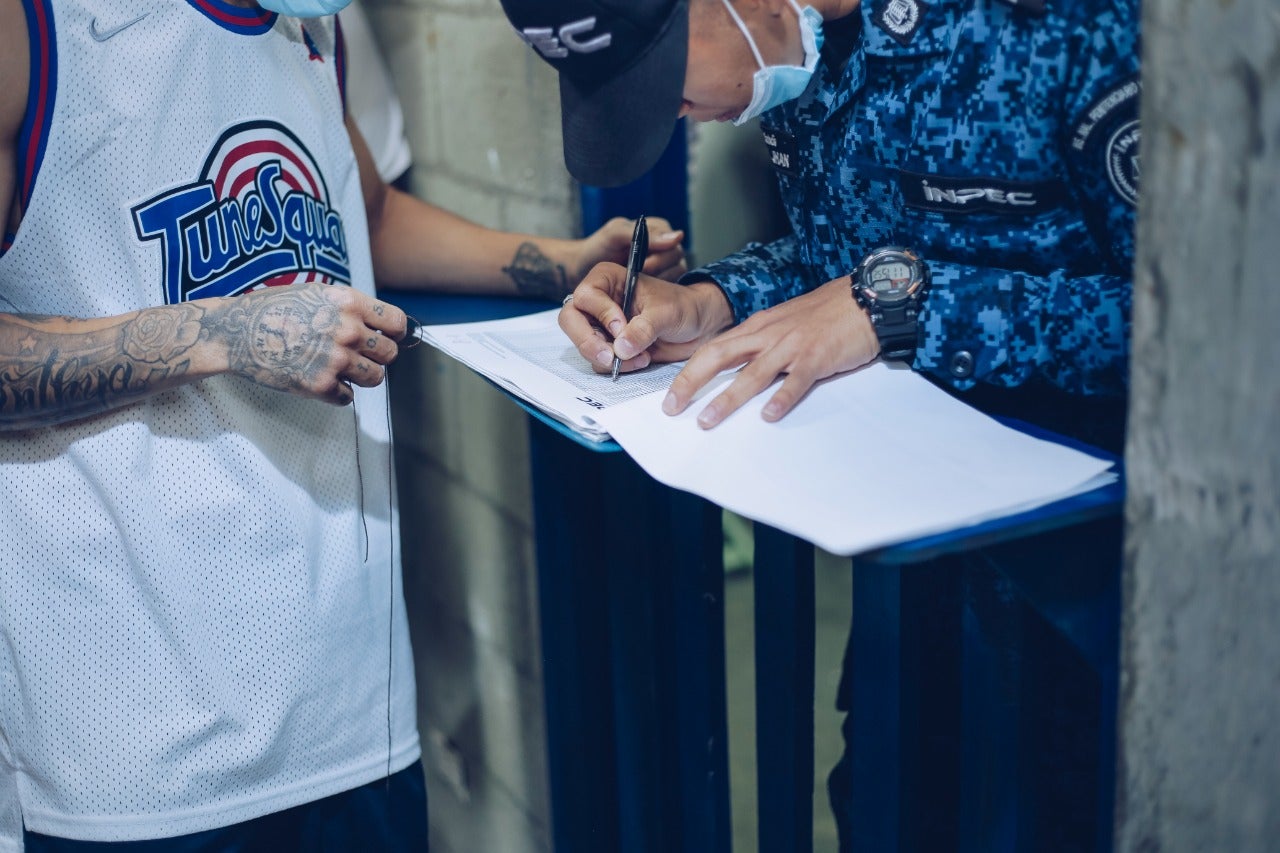 Deberán cumplir protocolos de bioseguridad y se priorizará a los vacunados.