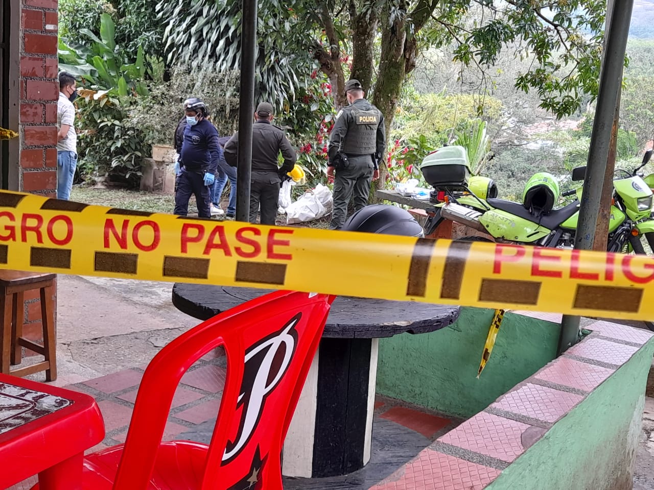 En un costal hallaron cuerpo de un hombre en el río Medellín