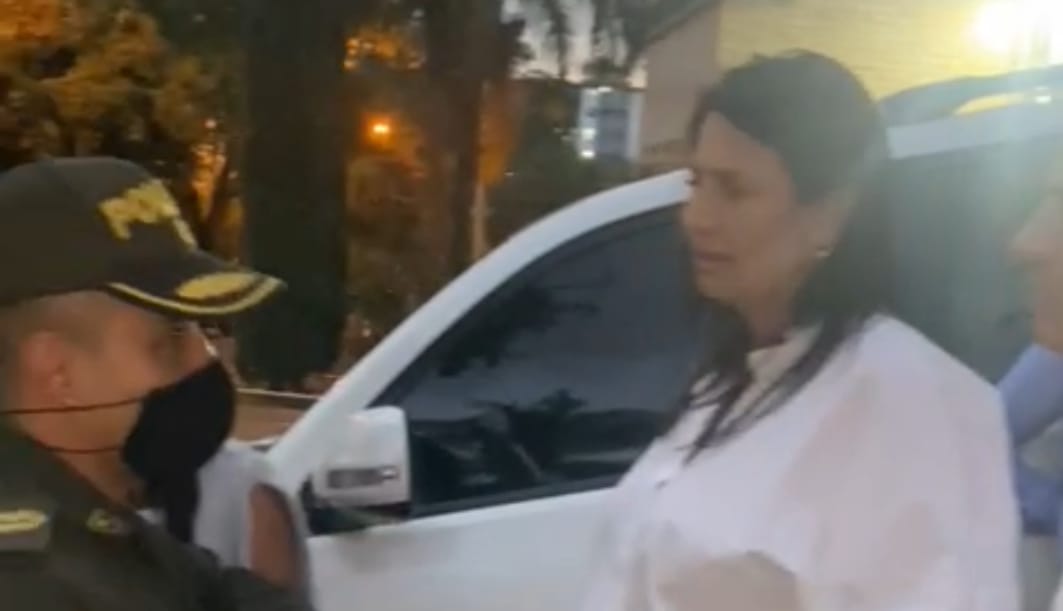 Balacera en intento de hurto a Paola Holguín en Medellín